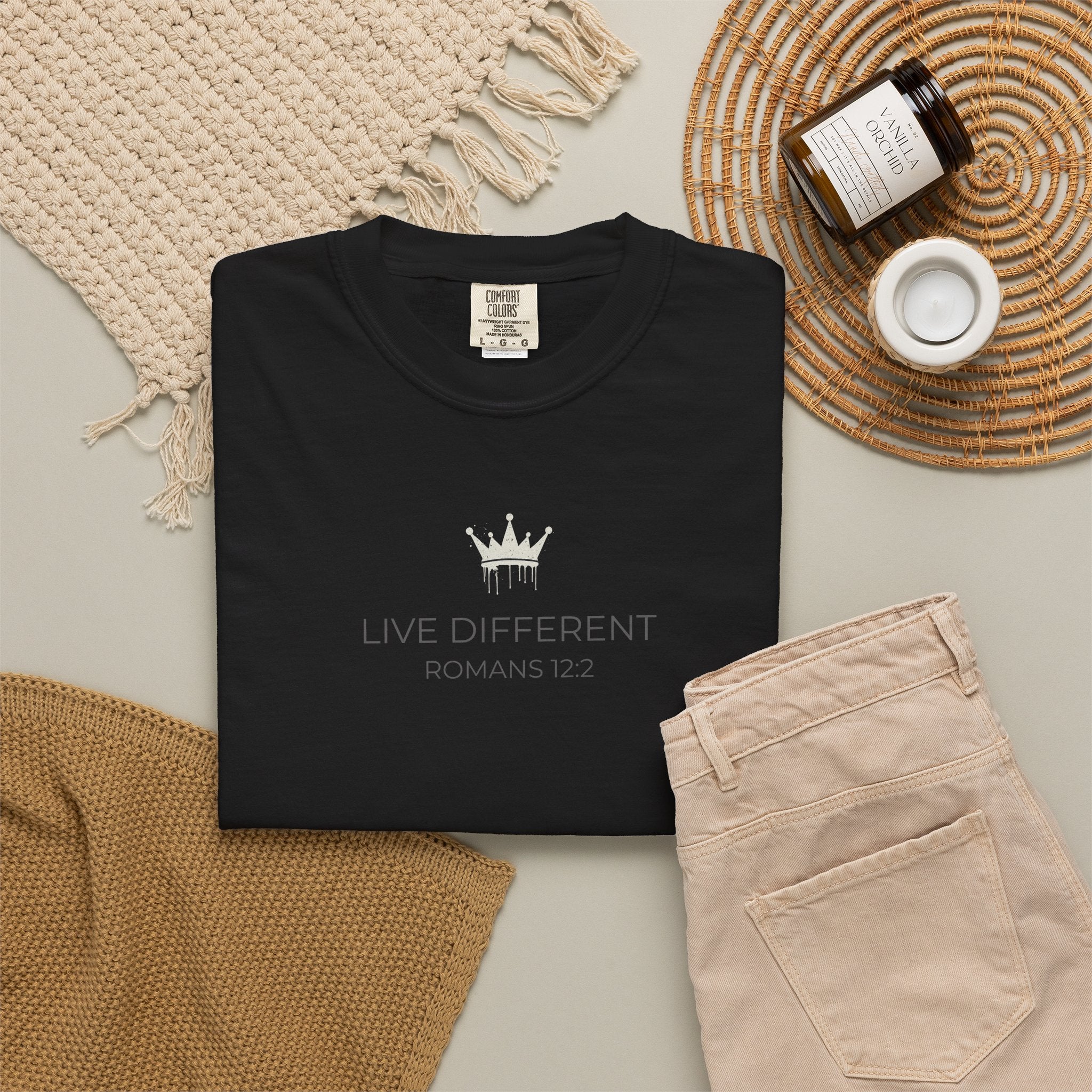 Live Different crown graphic T-shirt | Minimal motivational tee